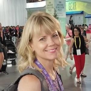 Meet your Posher, Lori